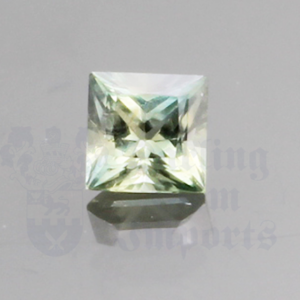 SAPPHIRE .49ct Princess 4.2 Green GRS009