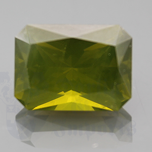 Peridot 11.08cts Radiant 15x11 PE005