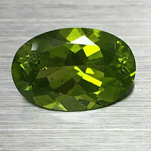 Peridot 7.11cts Oval 15x10 PE036