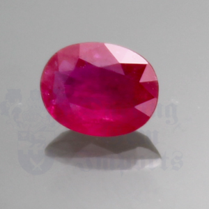 RUBY 0.97cts Oval 7.2x5.6 RU095