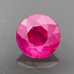 RUBY .81cts Round 5.5 RU096
