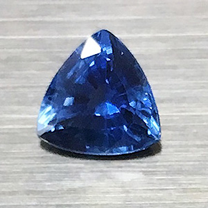 Sapphire 1.08cts Trillion 6.2 Vivid blue SA101