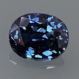 Sapphire 0.85cts Oval 6.1x4.9 SA180