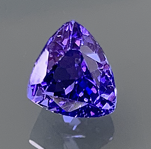 Tanzanite 1.31cts Trillion 5.8x6.2 TAN035