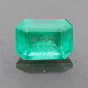 Emerald 1ct Emerald Cut 7x5 EM111