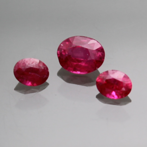 Ruby 1.41ctw Oval 6x4.7 & 4.5x3.5 Trio BOS060
