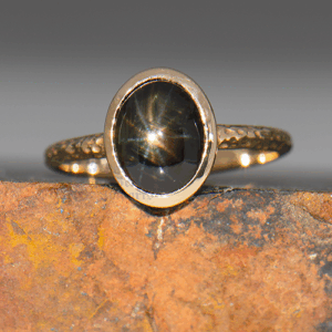 Black Star Sapphire 3.17ct Oval 14K YG Ring FIN013
